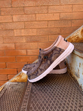 Load image into Gallery viewer, Men's Roam Emergent Shoes - Tan