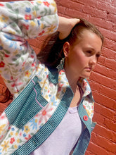 Load image into Gallery viewer, Mountain Spring Button Front Shacket Top - Floral
