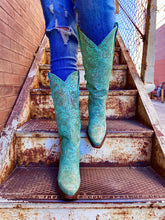 Load image into Gallery viewer, Gold Stamped Floral Snip Toe Cowboy Boot - Turquoise
