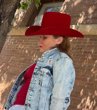 Load image into Gallery viewer, Lightning 4X Western Hat - Red by Bailey