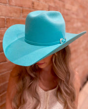 Load image into Gallery viewer, Lightning 4X Western Hat Turquoise 1
