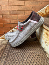 Load image into Gallery viewer, Howitzer Men's Roam Crimson Shoes Grey