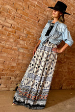 Load image into Gallery viewer, Tailored West Light Blue Western Tencel Yoke Shirt