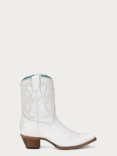 Load image into Gallery viewer, Corral Z507 Embroidery Snip Toe Ankle Boots - White Tailored West