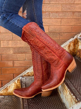 Load image into Gallery viewer, Black Star Victoria Cranberry Boot
