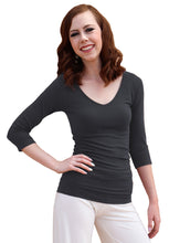 Load image into Gallery viewer, Three-Quarter Sleeve Reversible Top