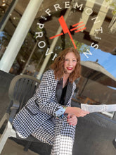Load image into Gallery viewer, Houndstooth Suit Jacket - Black and White