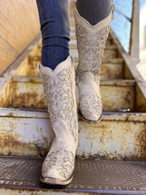 Load image into Gallery viewer, Corral A3322 White Glitter Inlay & Crystals Boots