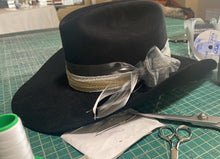 Load image into Gallery viewer, Customized Black Bailey Renegade Hickstead Western Hat 
