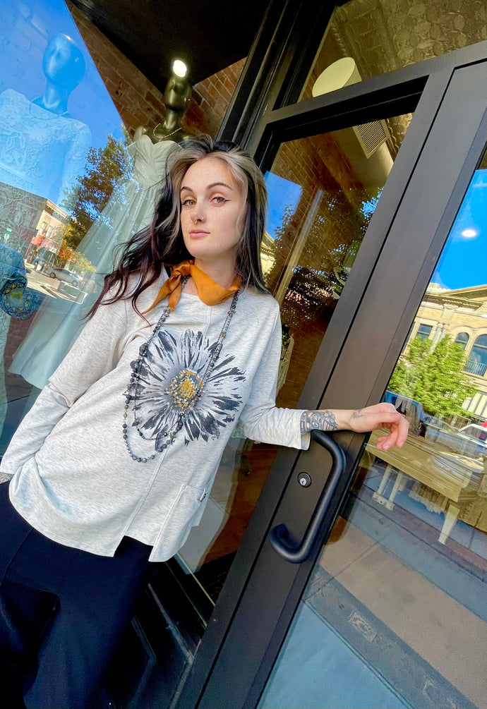 Daisy Drop Shoulder Tunic Top - Multi