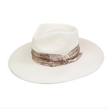 Load image into Gallery viewer, Tailored West Perla Wide Brim Fedora Hat White

