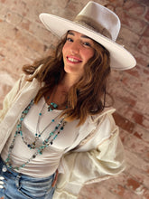 Load image into Gallery viewer, Tailored West Perla Wide Brim Fedora Hat White
