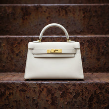 Load image into Gallery viewer, Buckle Front Bags
