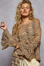 Load image into Gallery viewer, Crochet Scoop-Neck Three-Quarter Sleeve Top - Olive
