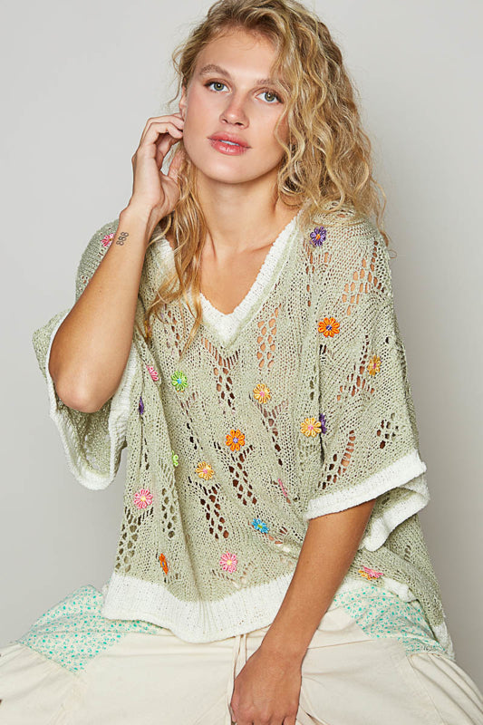 V-Neck Oversize Sweater - Sage & Off White
