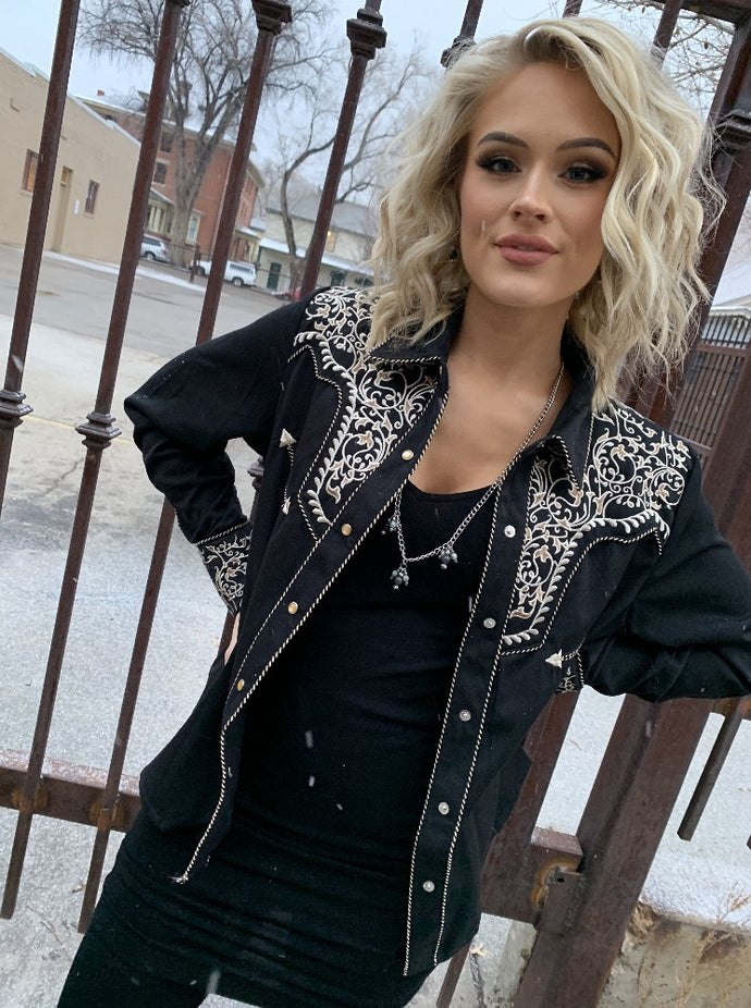 Tailored West Western Vine Embroidered Black Button Down Top