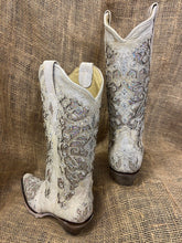 Load image into Gallery viewer, Corral A3322 White Glitter Inlay &amp; Crystals Boots
