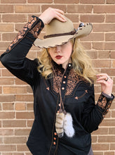 Load image into Gallery viewer, Western Button Down Top - Floral Tooled
