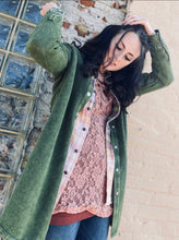 Load image into Gallery viewer, Tailored West Snap Front Sweater Tunic Cardigan Forest Green
