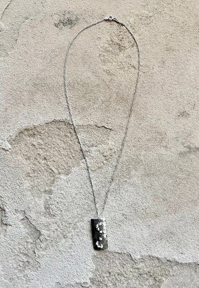 Swang Floral Dog Tag and Freshwater Pearl Gypsy Chain Necklace