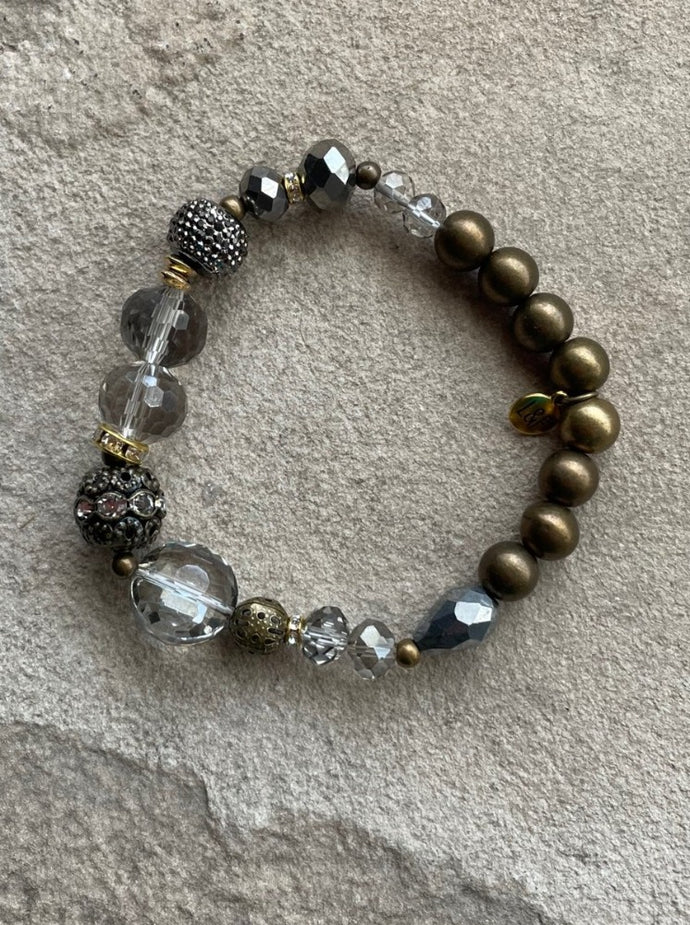 Gold and Rhinestone Beaded Bracelet
