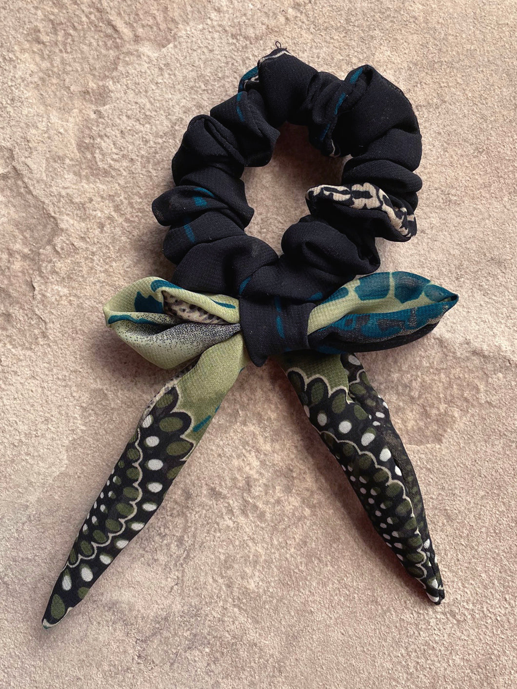 TW Scrunchie - Midnight Boho