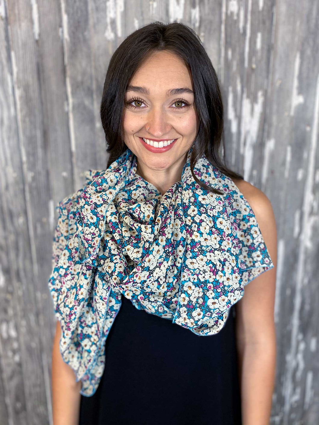 Cascade Versatile Wrap - Turquoise Wildflower